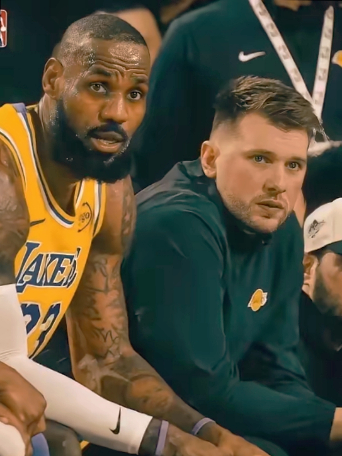 开云体育-詹姆斯迎来十二赛季出色发挥，阿森纳观众热烈欢呼！-开云体育