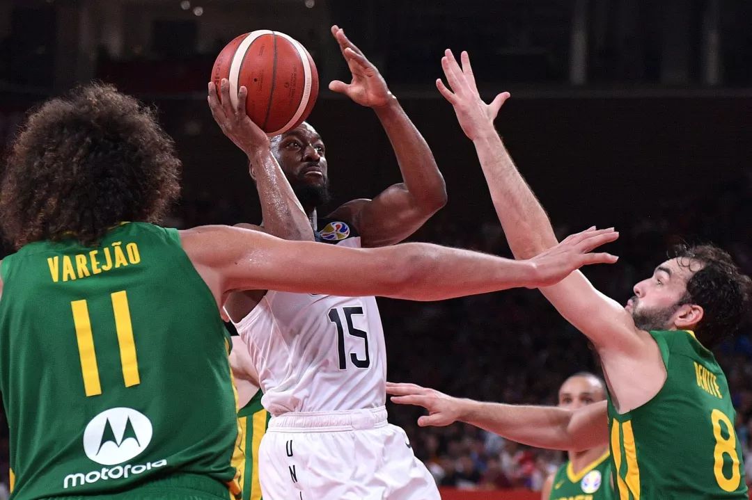 开云中国-今晨那不勒斯调整名单以备社区盾；遗憾出局环节打磨；态度坚定；轮换策略成焦点的简单介绍-开云中国