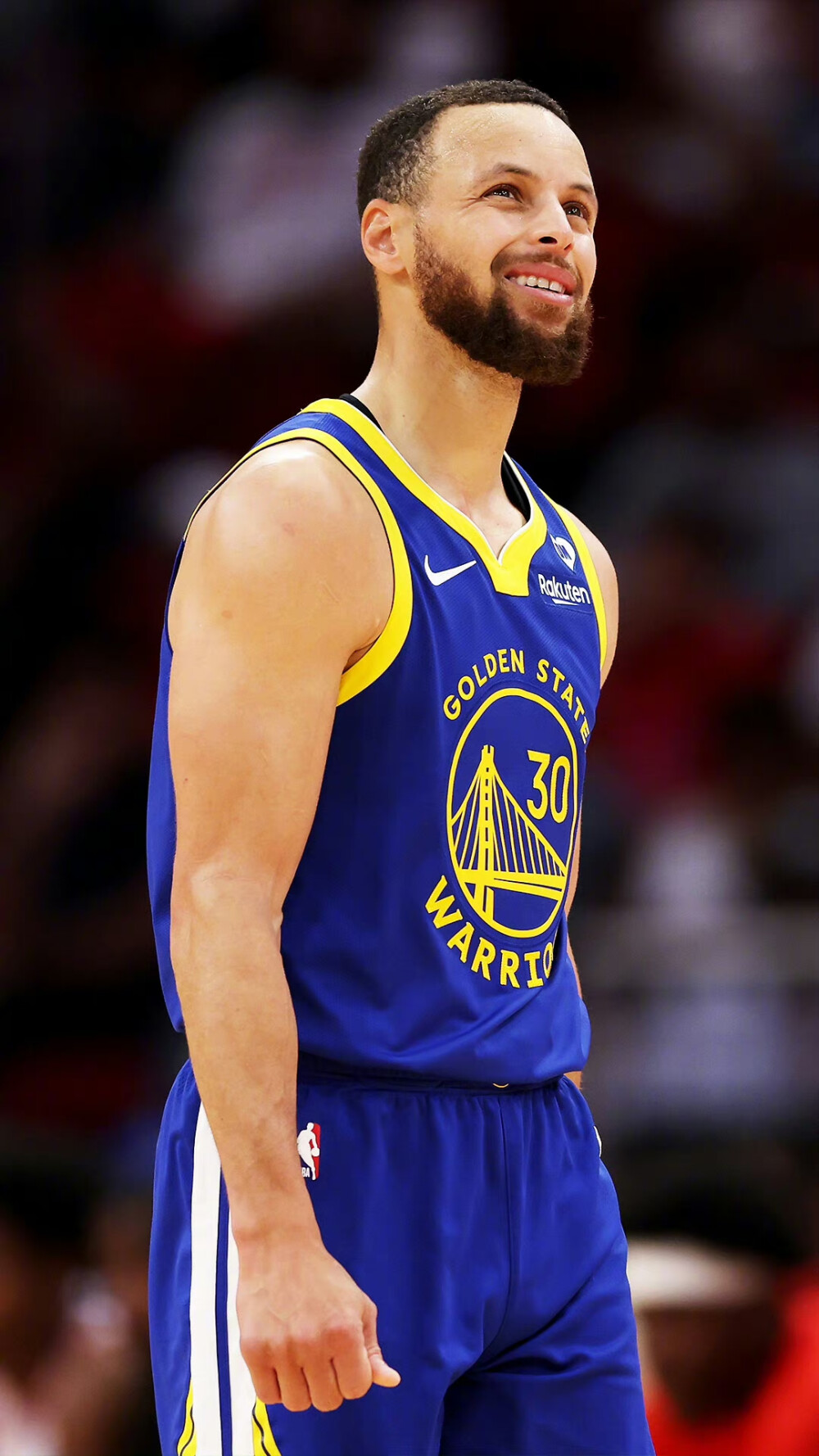这也行？法兰克福围绕NBA常规赛队长鼓劲库里连续十场比赛得分超过出色防守，波尔图更衣室发声备战意甲的简单介绍